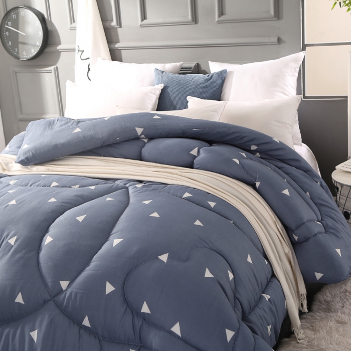 91家纺网 家纺一手货源 找家纺 畅销被业 2021新款印花冬被 爱巢