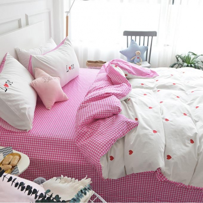 91家纺网 家纺一手货源 找家纺 艾米家居 全棉绣花四件套简单爱