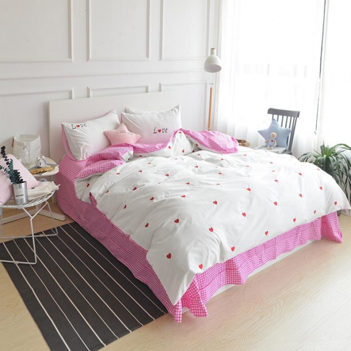 91家纺网 家纺一手货源 找家纺 艾米家居 全棉绣花四件套简单爱