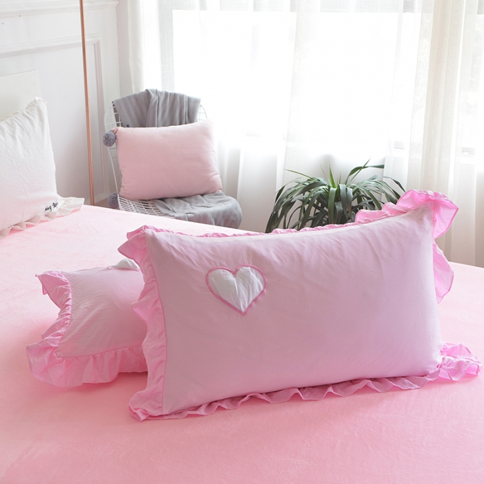 91家纺网 家纺一手货源 找家纺 艾米家居 韩版公主风水洗棉+水晶绒立体绣四件套 可爱粉