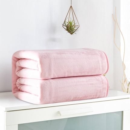 2025新款纯色金貂绒毯法兰绒毯子加厚法莱绒1.5KG公斤粉玉色