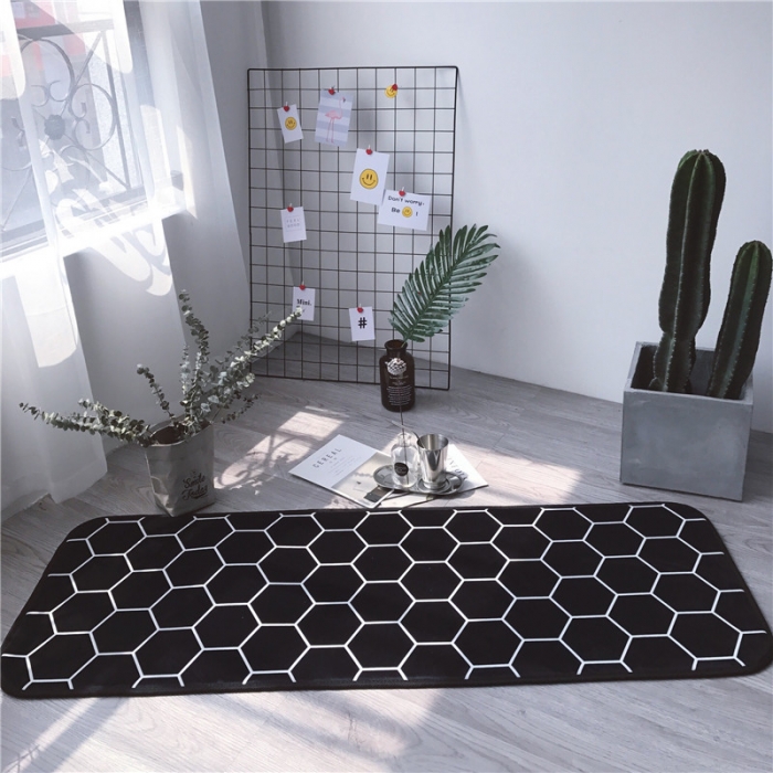 91家纺网 家纺一手货源 找家纺 昔可家纺 2017新款长条地垫蜂窝格子