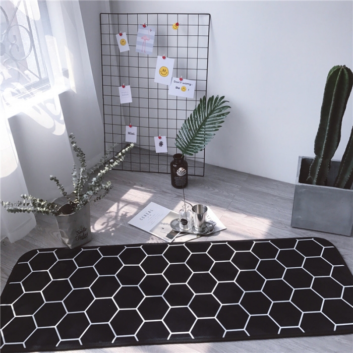 91家纺网 家纺一手货源 找家纺 昔可家纺 2017新款长条地垫蜂窝格子