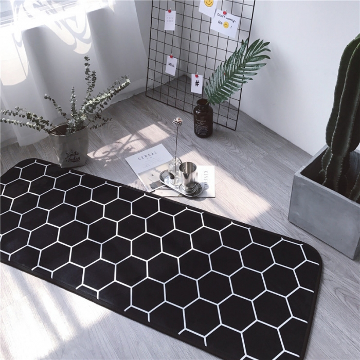 91家纺网 家纺一手货源 找家纺 昔可家纺 2017新款长条地垫蜂窝格子