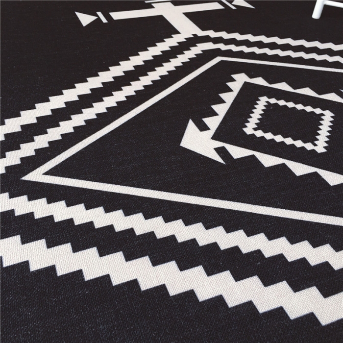 91家纺网 家纺一手货源 找家纺 昔可家纺 2017新款新款棉麻大地垫 民族菱格-黑