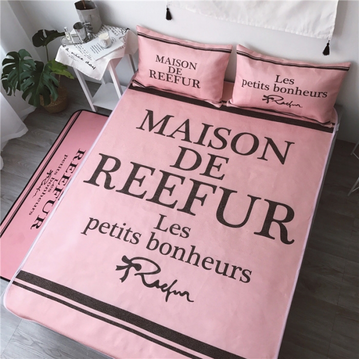 91家纺网 家纺一手货源 找家纺 昔可家纺 2017冰丝席系列女神梨花