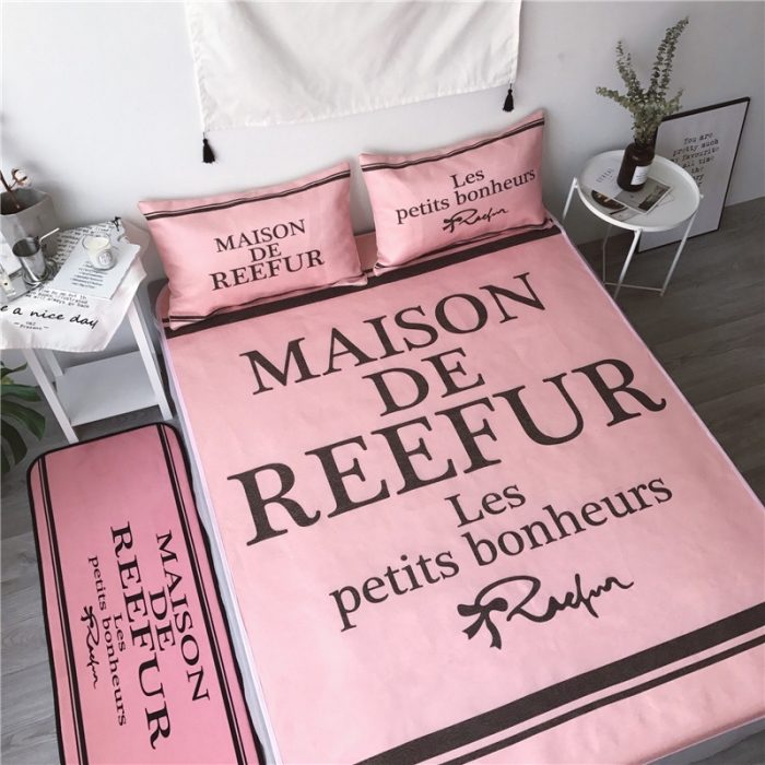 91家纺网 家纺一手货源 找家纺 昔可家纺 2017冰丝席系列女神梨花