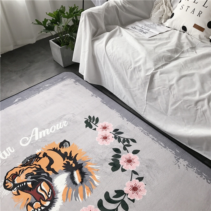 91家纺网 家纺一手货源 找家纺 昔可家纺 简约新款地垫  花与虎