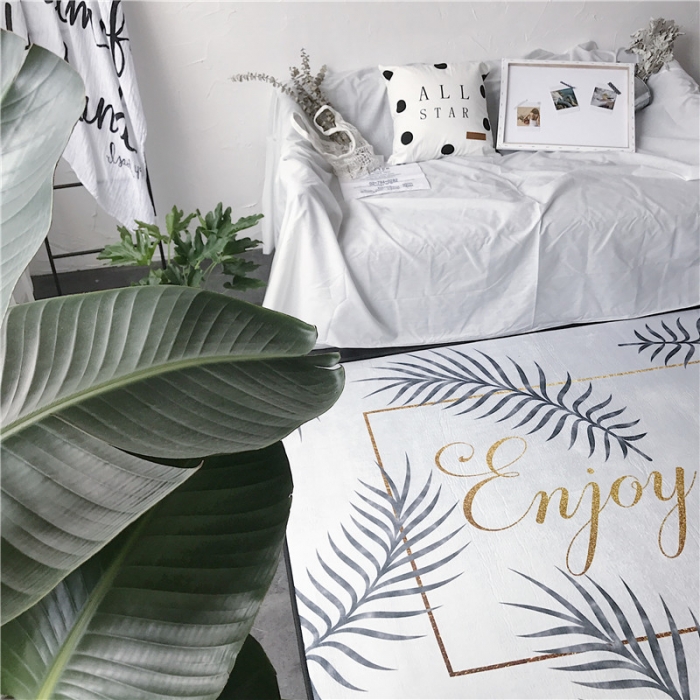 91家纺网 家纺一手货源 找家纺 昔可家纺 简约新款地垫 烫金字母叶子