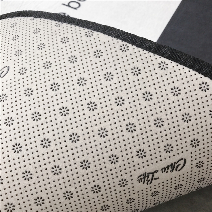 91家纺网 家纺一手货源 找家纺 昔可家纺 简约新款地垫 字母便利贴