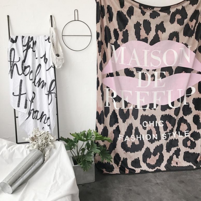 91家纺网 家纺一手货源 找家纺 昔可家纺 豹纹红唇毯