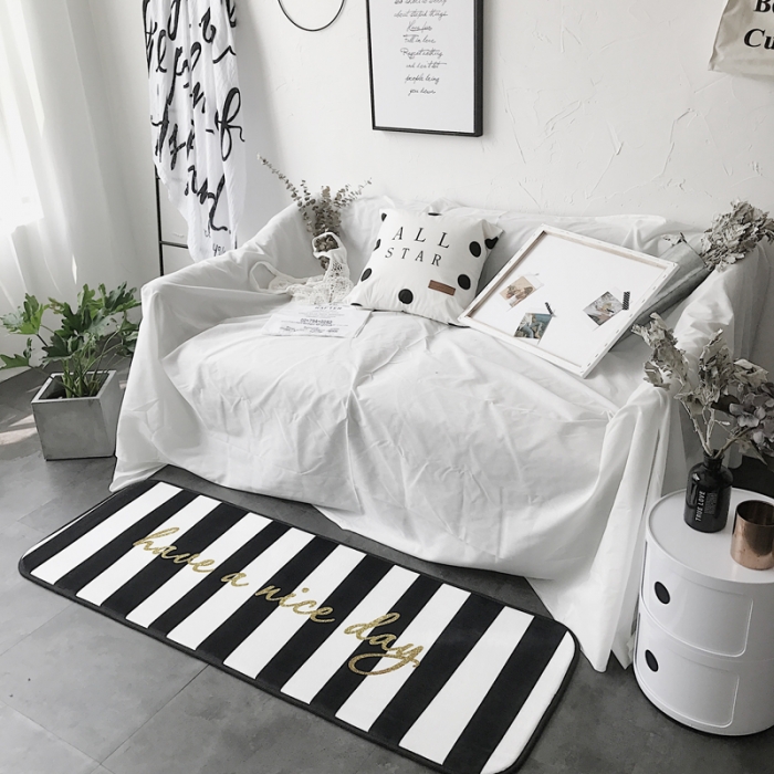 91家纺网 家纺一手货源 找家纺 昔可家纺 8月份新款长条地垫niceday