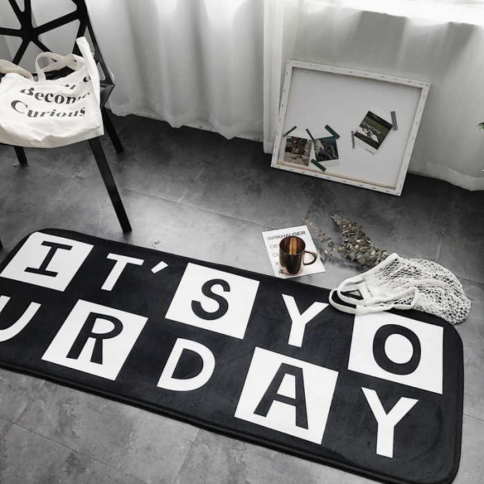 91家纺网 家纺一手货源 找家纺 昔可家纺 8月份新款长条地垫方块字母