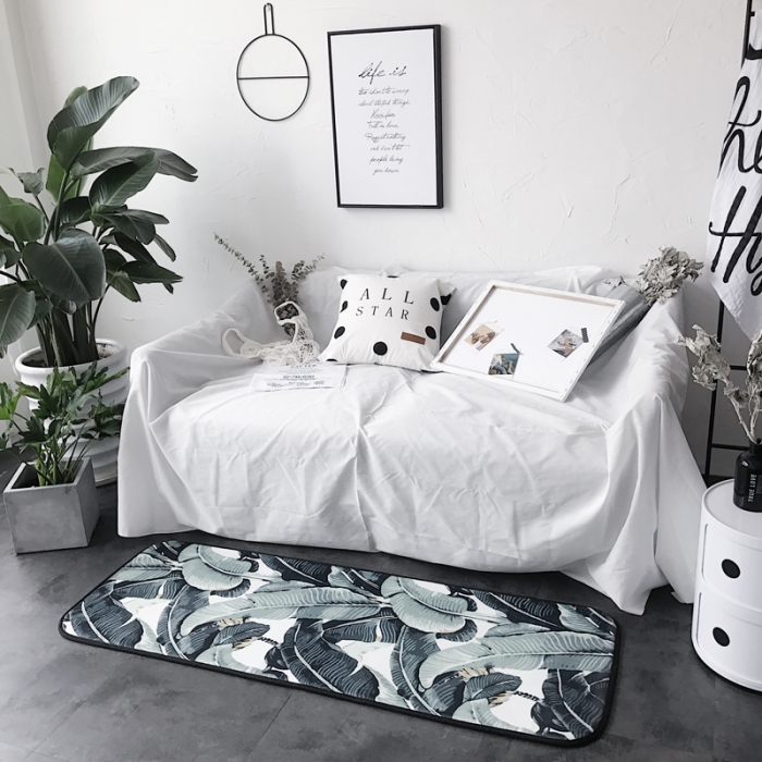 91家纺网 家纺一手货源 找家纺 昔可家纺 8月份新款长条地垫热带植物