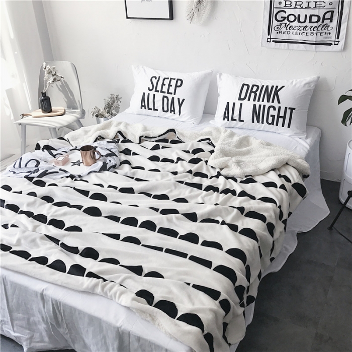 91家纺网 家纺一手货源 找家纺 （总）2017新款爆款羊羔绒毯