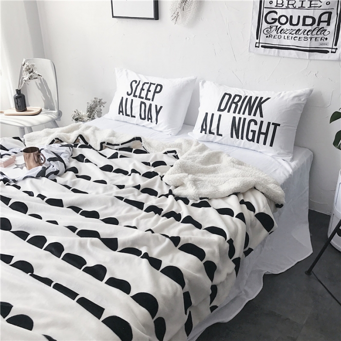 91家纺网 家纺一手货源 找家纺 （总）2017新款爆款羊羔绒毯