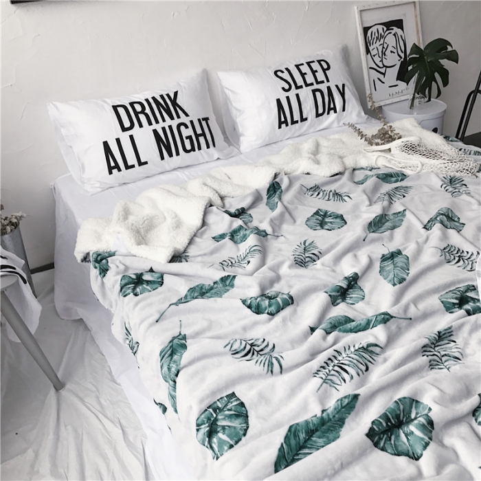 91家纺网 家纺一手货源 找家纺 2017新款爆款羊羔绒毯芭蕉叶