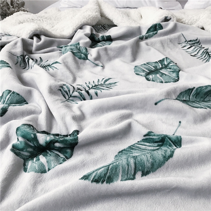 91家纺网 家纺一手货源 找家纺 2017新款爆款羊羔绒毯芭蕉叶