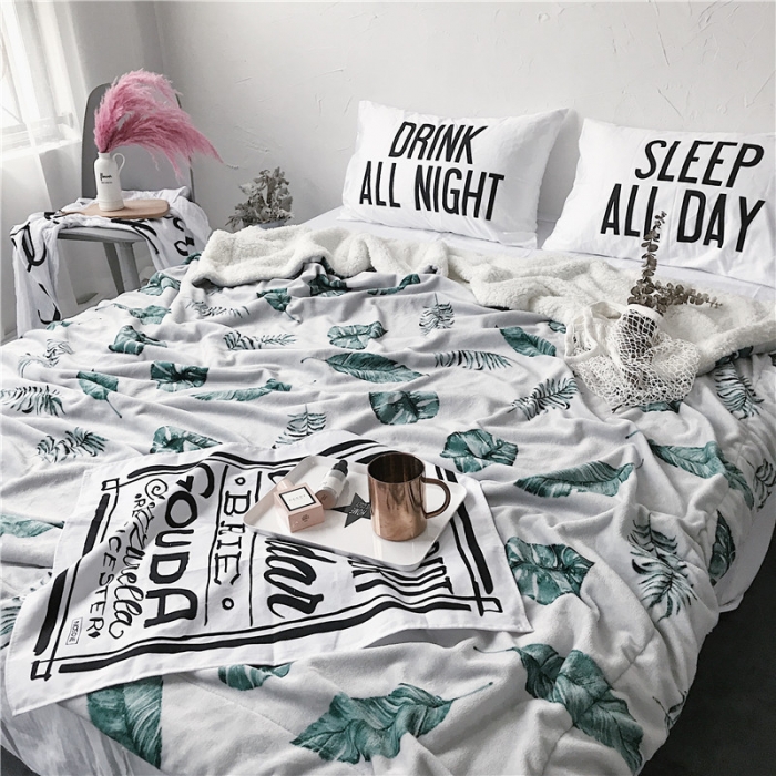 91家纺网 家纺一手货源 找家纺 2017新款爆款羊羔绒毯芭蕉叶