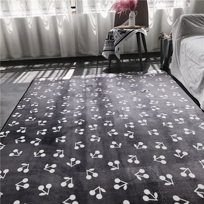 91家纺网 家纺一手货源 找家纺 昔可家纺 9月份新花色地垫 小樱桃