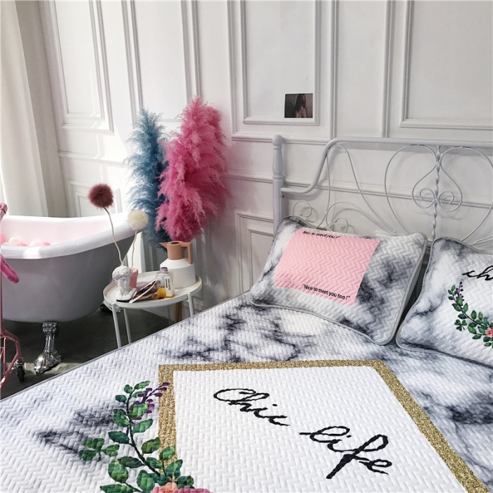 91家纺网 家纺一手货源 找家纺 （总）昔可 chic风高颜值亲肤天丝空调软席三件套