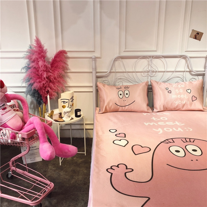 91家纺网 家纺一手货源 找家纺 昔可家纺 爆款冰丝席卡通系列 粉色巴巴