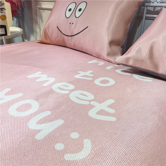 91家纺网 家纺一手货源 找家纺 昔可家纺 爆款冰丝席卡通系列 粉色巴巴