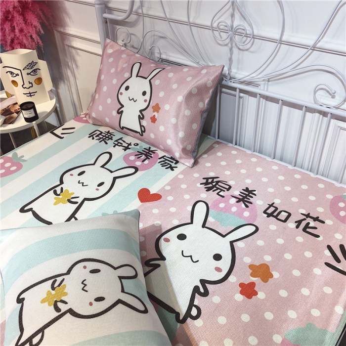 91家纺网 家纺一手货源 找家纺 昔可家纺 爆款冰丝席卡通系列 貌美如花