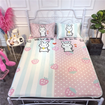 91家纺网 家纺一手货源 找家纺 昔可家纺 爆款冰丝席卡通系列 貌美如花