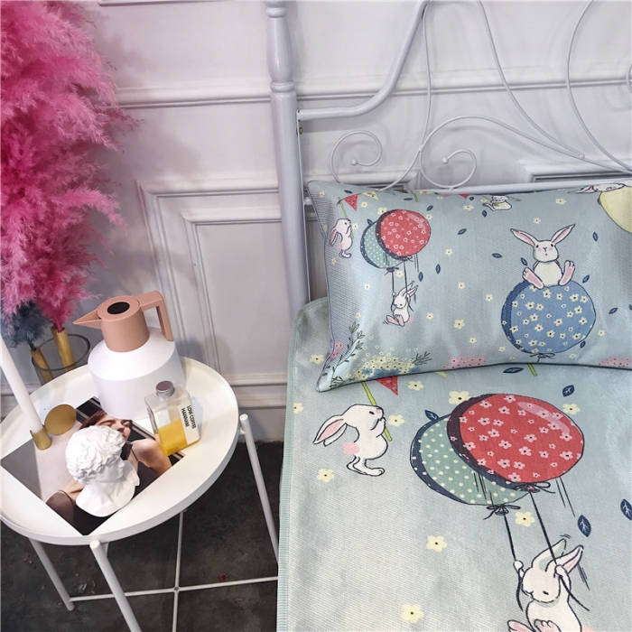 91家纺网 家纺一手货源 找家纺 昔可家纺 爆款冰丝席卡通系列 气球兔