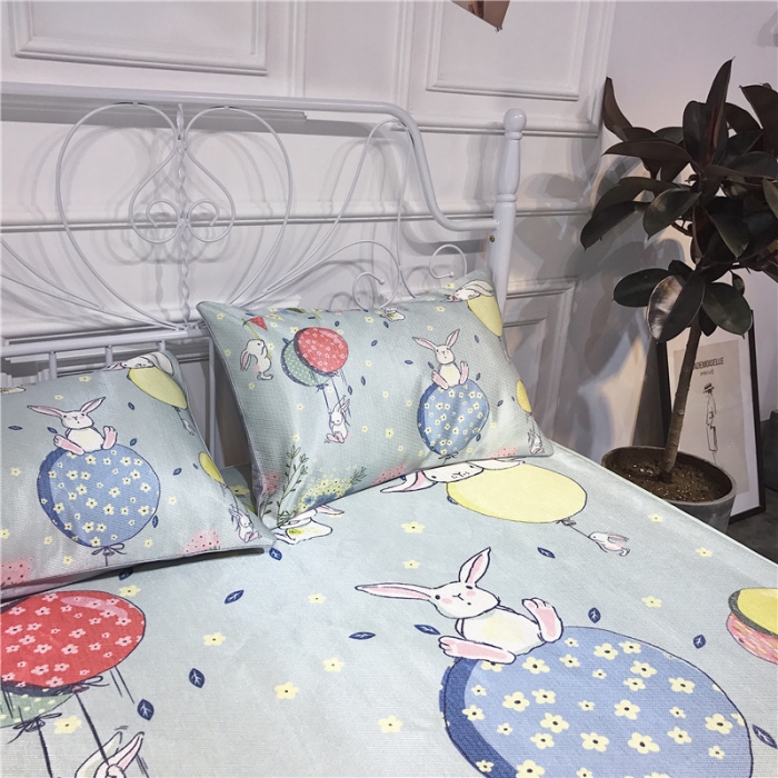 91家纺网 家纺一手货源 找家纺 昔可家纺 爆款冰丝席卡通系列 气球兔