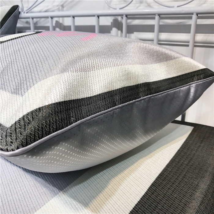 91家纺网 家纺一手货源 找家纺 昔可家纺 爆款冰丝席卡通系列 晚安