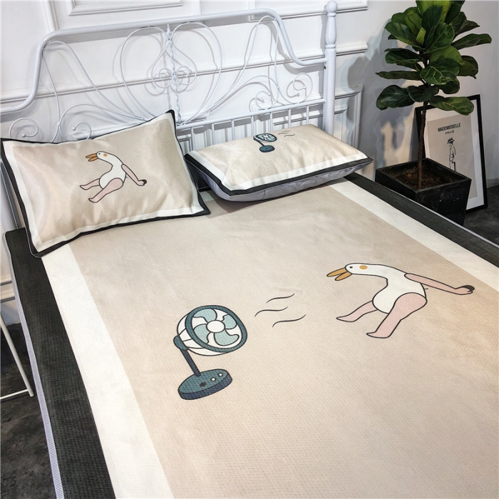 91家纺网 家纺一手货源 找家纺 昔可家纺 爆款冰丝席卡通系列 炎炎夏日