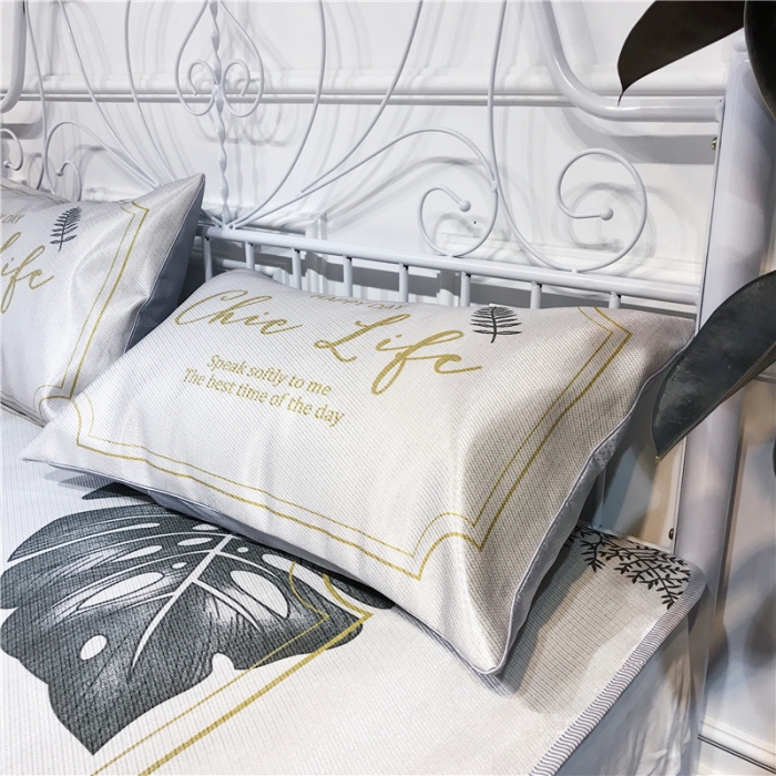 91家纺网 家纺一手货源 找家纺 昔可家纺 爆款冰丝席简约系列 灰色叶子