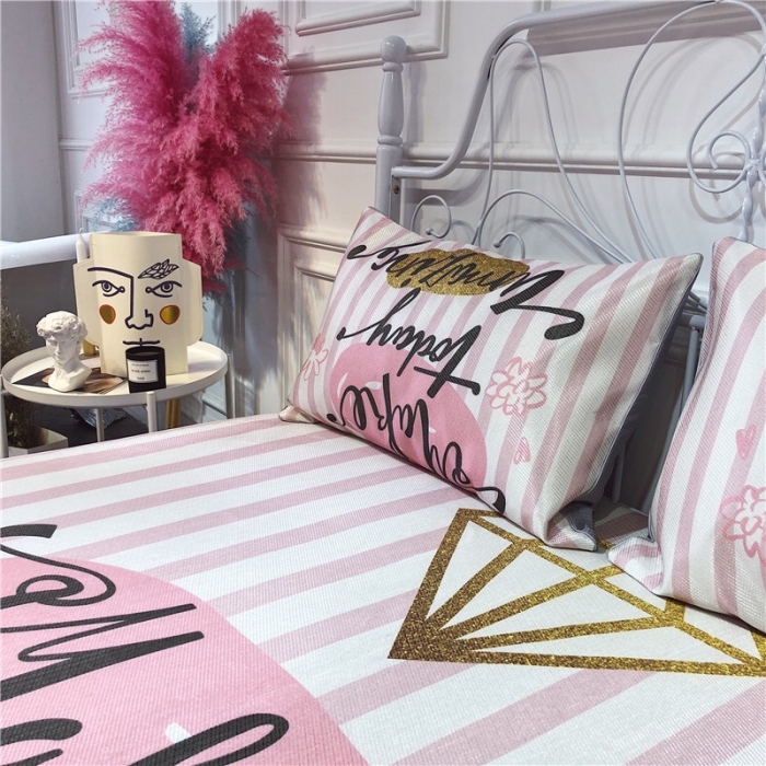 91家纺网 家纺一手货源 找家纺 昔可家纺 爆款冰丝席简约系列 条纹钻石