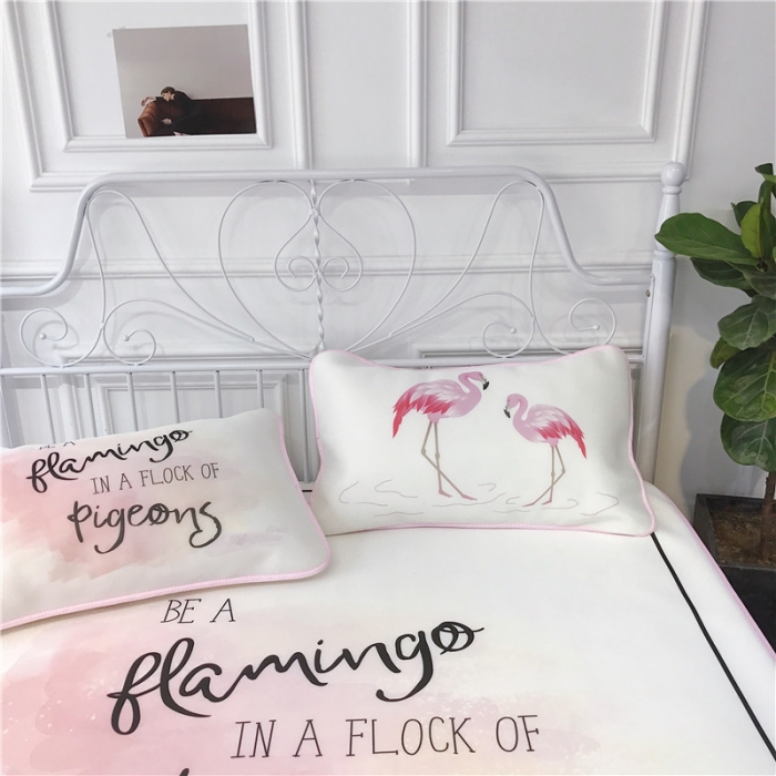 91家纺网 家纺一手货源 找家纺 昔可家纺 2018新款3D凉席 爱情鸟