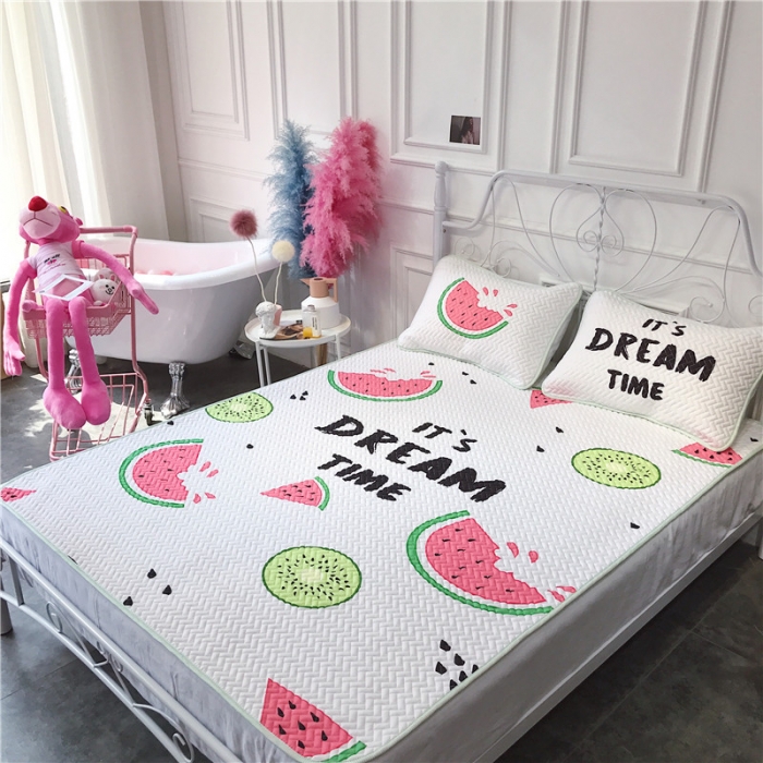 91家纺网 家纺一手货源 找家纺 昔可 chic风高颜值亲肤天丝空调软席三件套西瓜季节