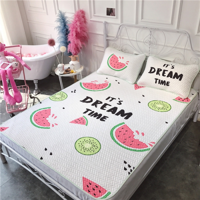 91家纺网 家纺一手货源 找家纺 昔可 chic风高颜值亲肤天丝空调软席三件套西瓜季节