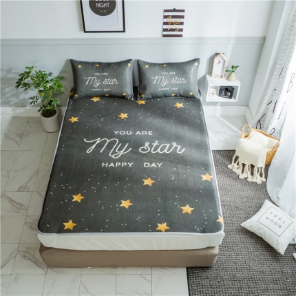 91家纺网 家纺一手货源 找家纺 （总）昔可家纺 爆款冰丝席简约系列影棚图