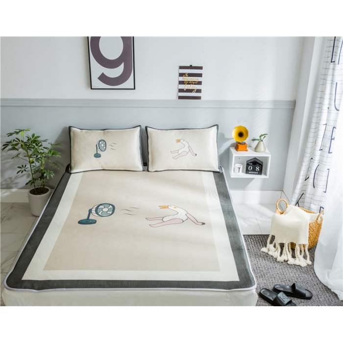 91家纺网 家纺一手货源 找家纺 （总）昔可家纺 爆款冰丝席卡通系列影棚图