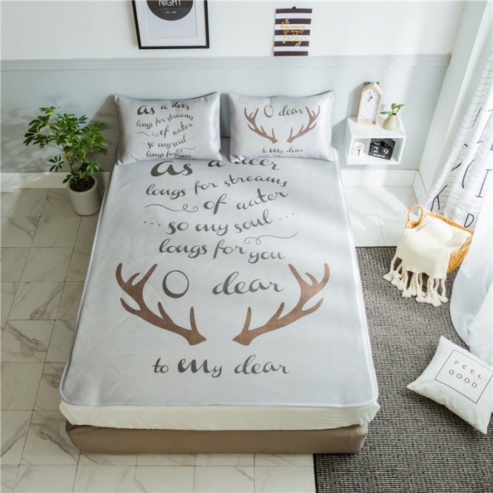 91家纺网 家纺一手货源 找家纺 （总）昔可家纺 爆款冰丝席简约系列影棚图