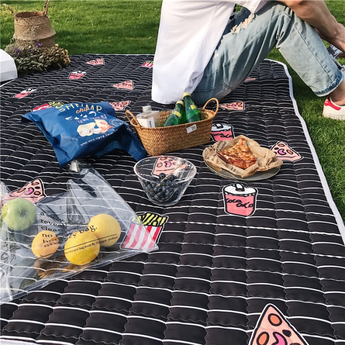 91家纺网 家纺一手货源 找家纺 昔可家纺 2018新款野餐垫 薯条可乐