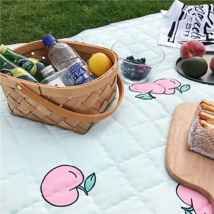 91家纺网 家纺一手货源 找家纺 昔可家纺 2018新款野餐垫 小桃子