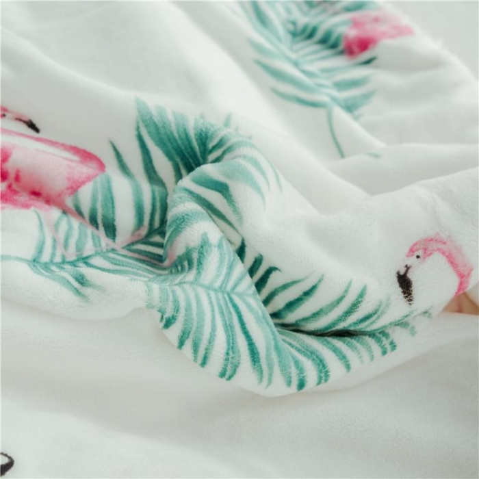 91家纺网 家纺一手货源 找家纺 昔可家纺 2018新品羊羔绒毛毯 绿叶鸟