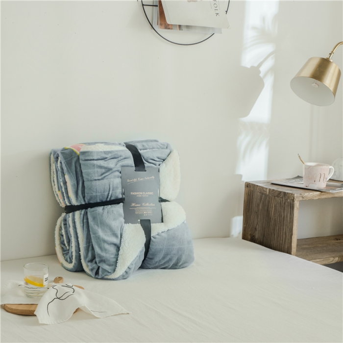 91家纺网 家纺一手货源 找家纺 昔可家纺 2018新品羊羔绒毛毯 木瓜水果