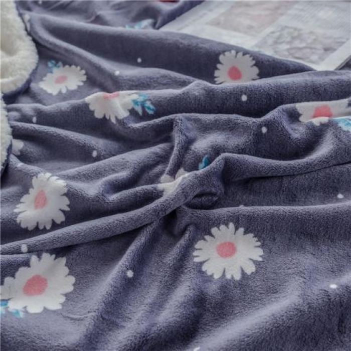 91家纺网 家纺一手货源 找家纺 昔可家纺 2018新品羊羔绒毛毯 小菊花