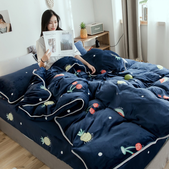 91家纺网 家纺一手货源 找家纺 昔可家纺 2018新款牛奶绒四件套 菠萝樱桃