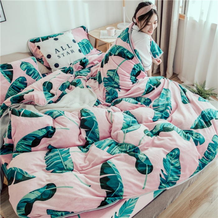 91家纺网 家纺一手货源 找家纺 昔可家纺 2018新款牛奶绒四件套 粉底绿植