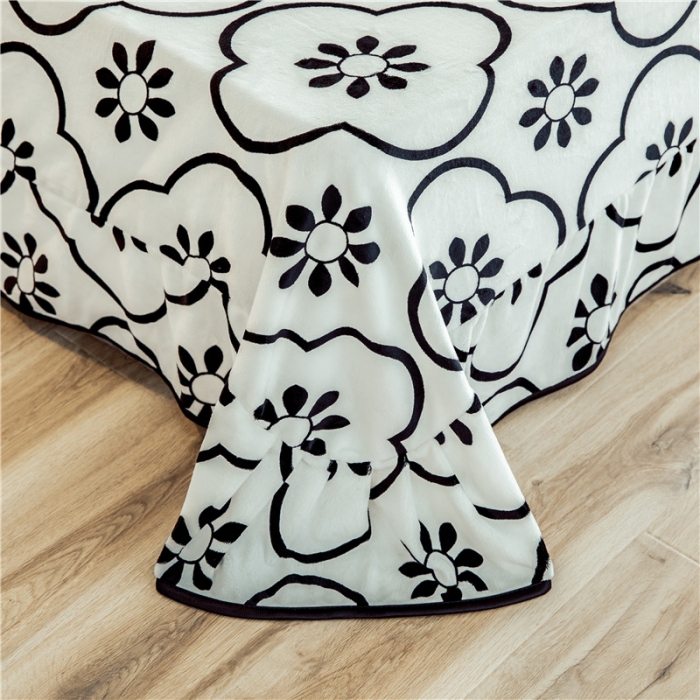 91家纺网 家纺一手货源 找家纺 昔可家纺 2018新款牛奶绒四件套 花砖