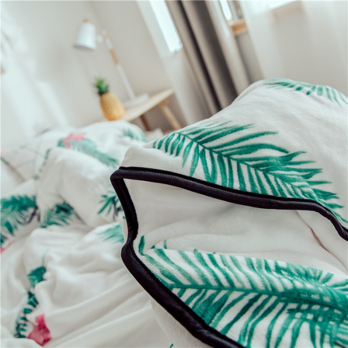 91家纺网 家纺一手货源 找家纺 昔可家纺 2018新款牛奶绒四件套 绿叶鸟